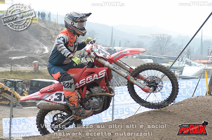 _ROB9980 (Copy).jpg